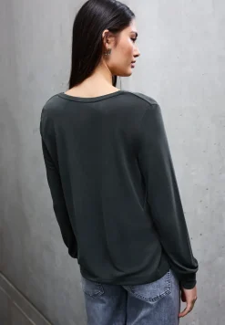 Silk-Look V-hals Shirt