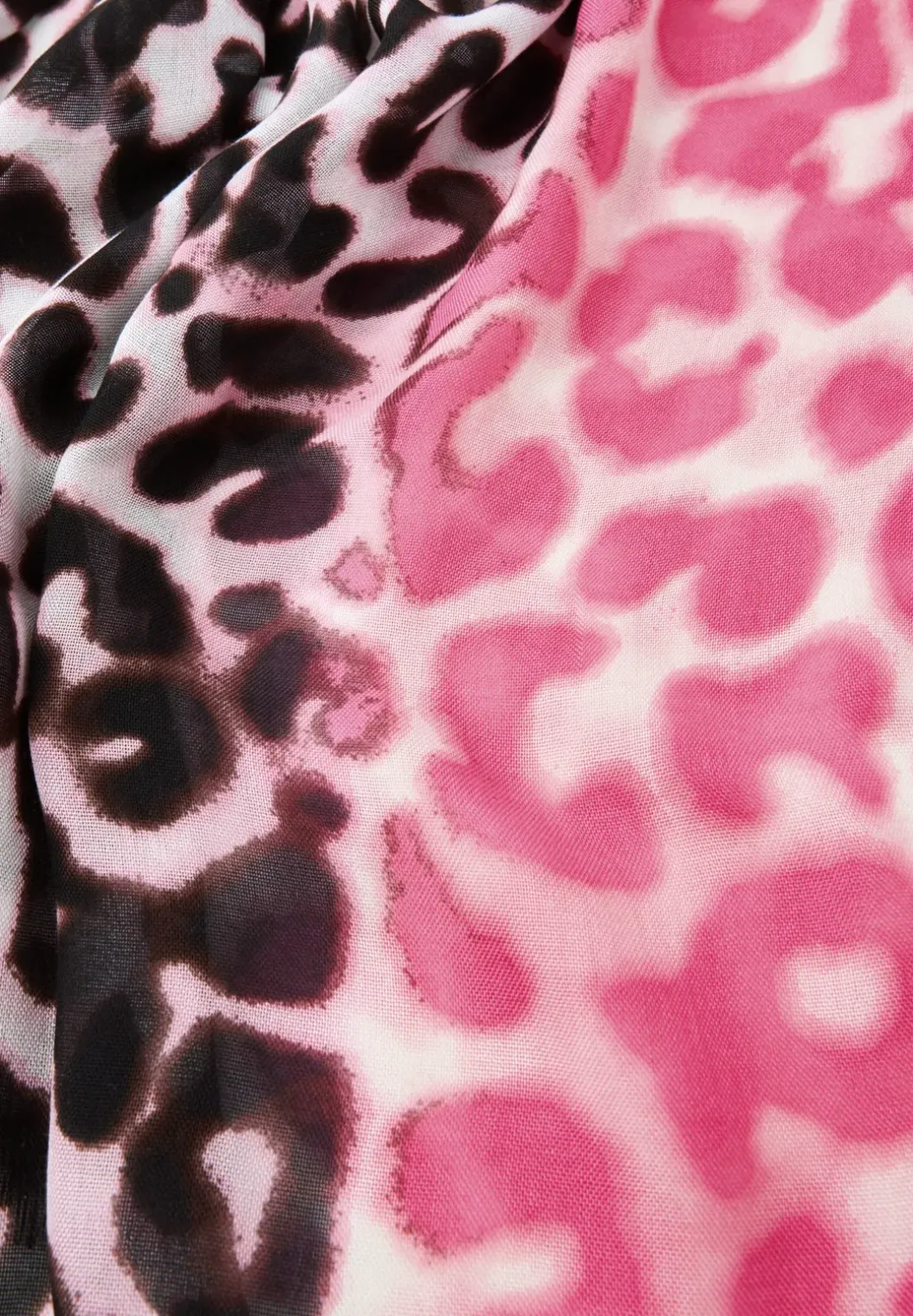Sjaal Leo