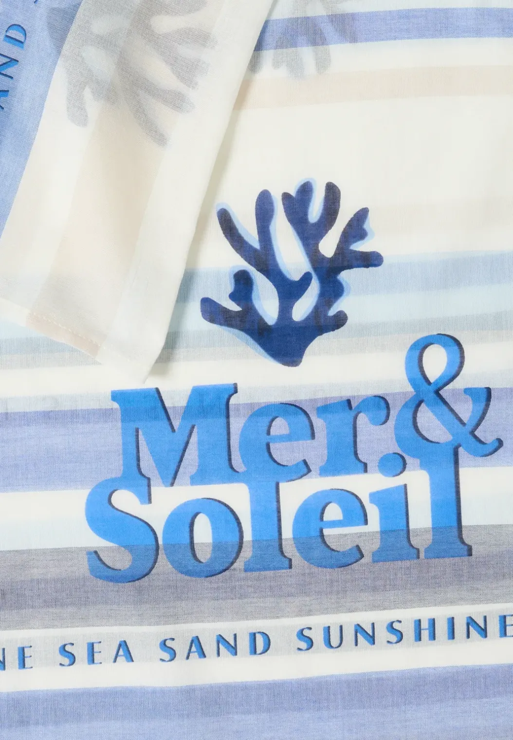 Sjaal met lus en gestreept patroon