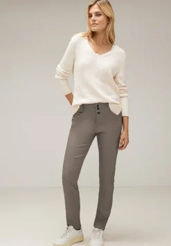Slim fit broek met coating