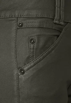 Slim fit broek met coating