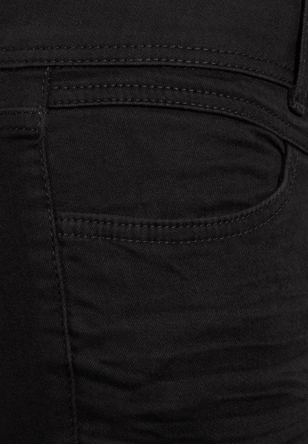 Slim fit denim