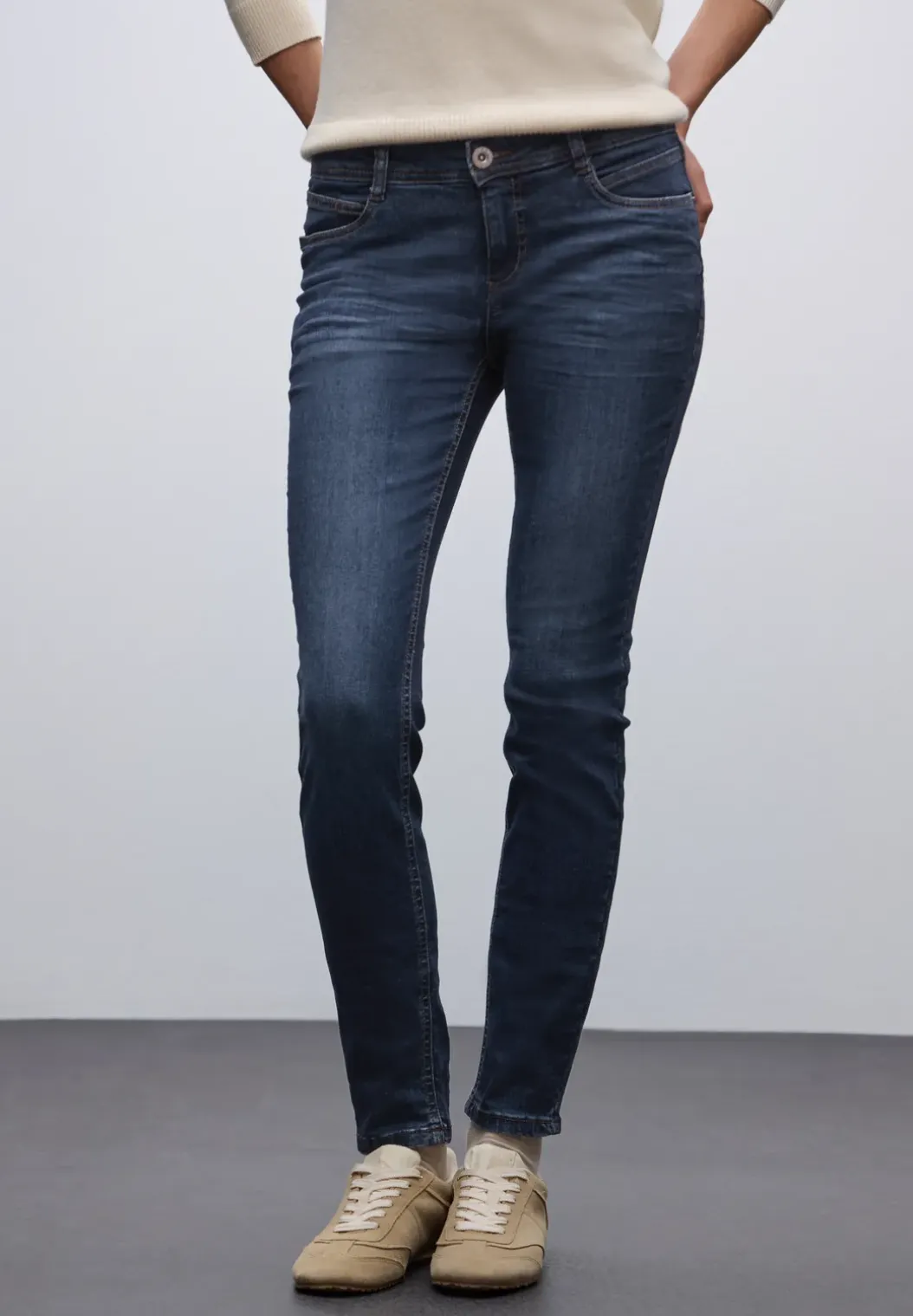 Slim Fit jeans