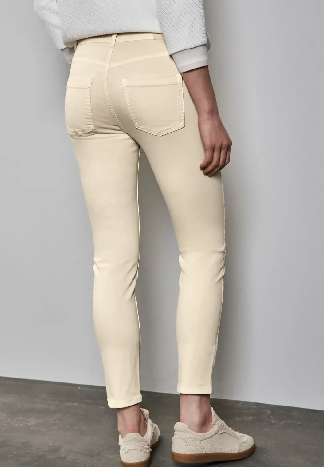 Slim Fit jeans