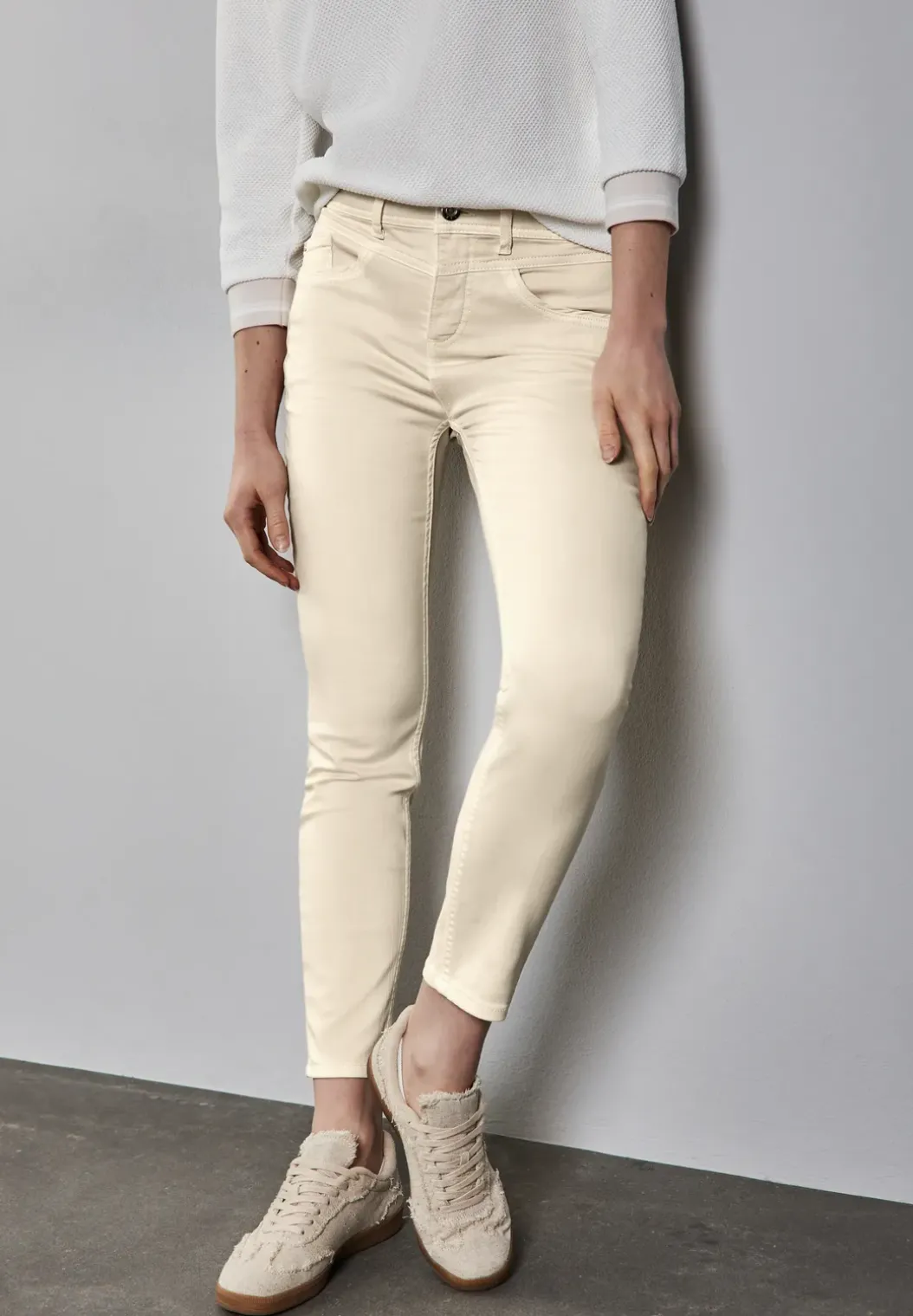 Slim Fit jeans