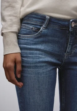 Slim Fit jeans