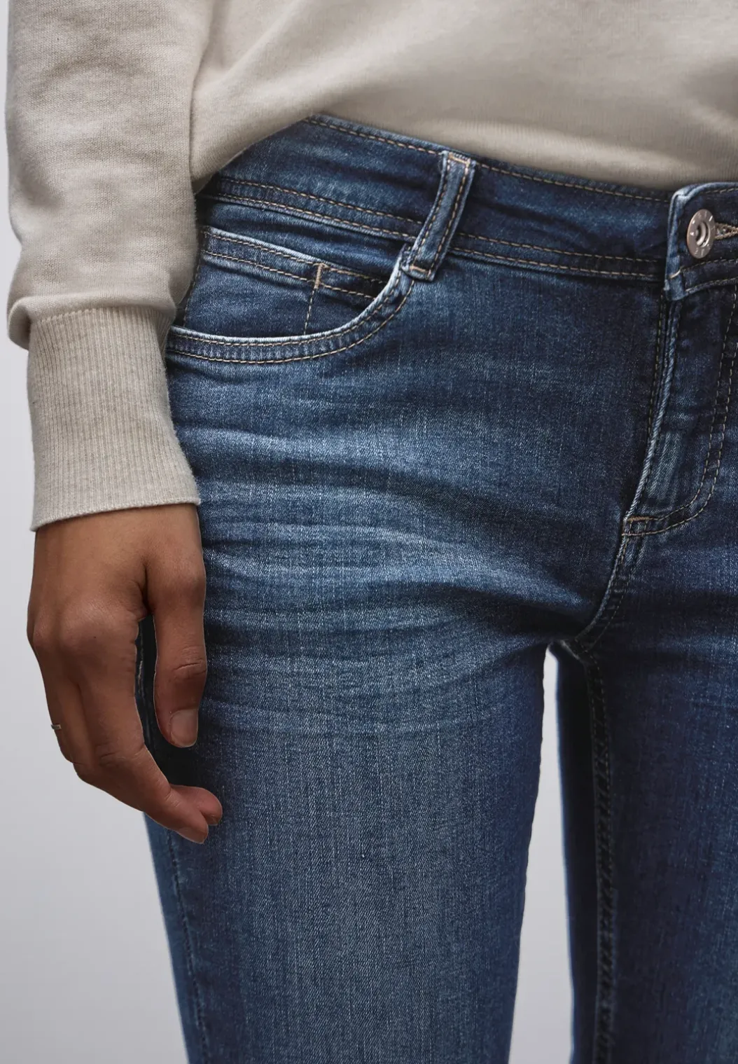 Slim Fit jeans