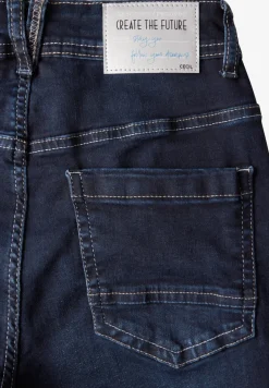 Slim Fit jeans