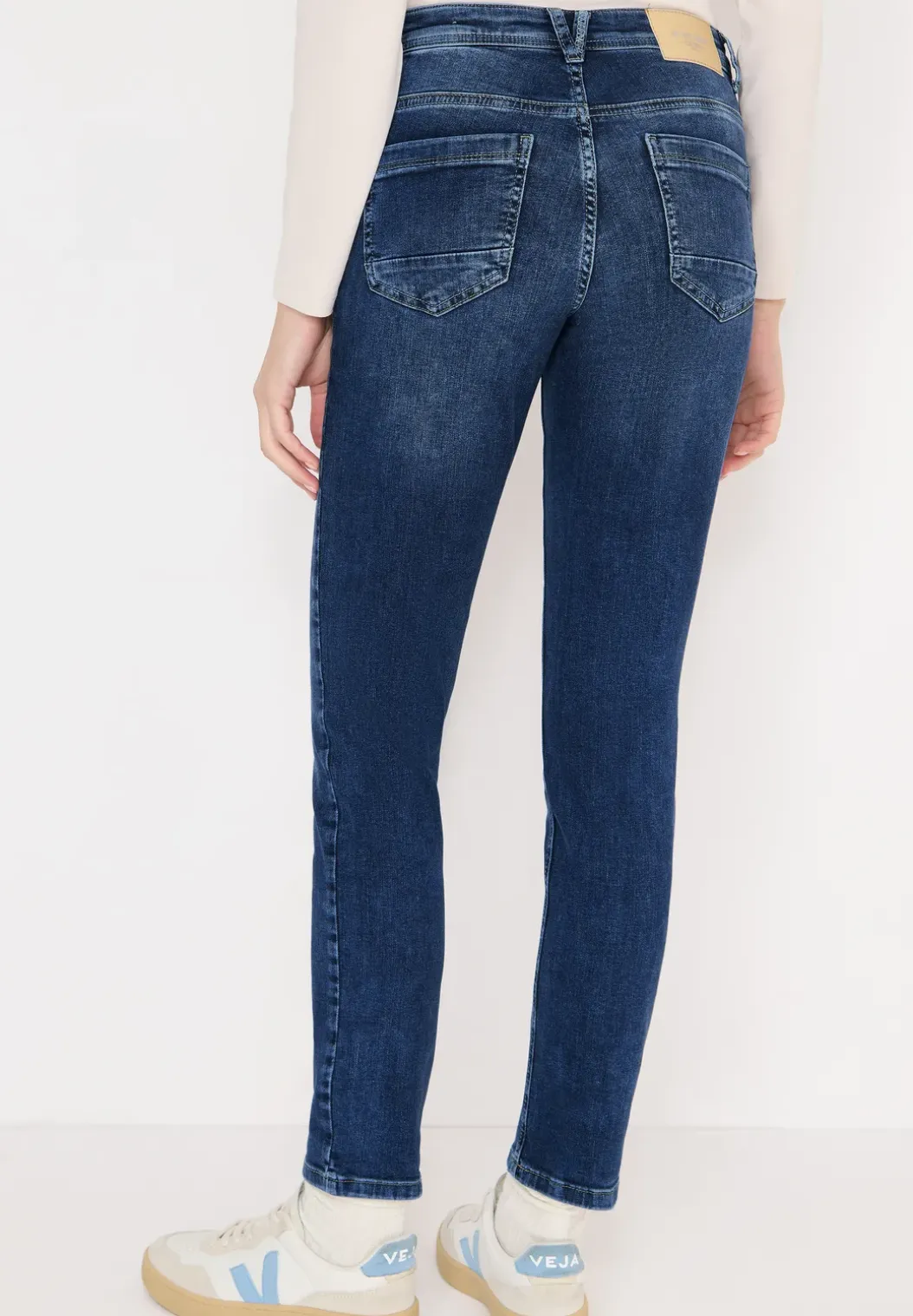 Slim Fit jeans