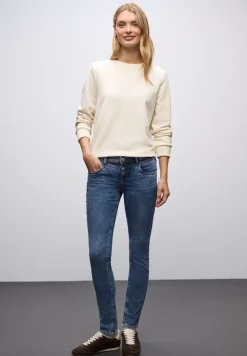 Slim Fit jeans