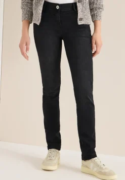 Slim Fit jeans