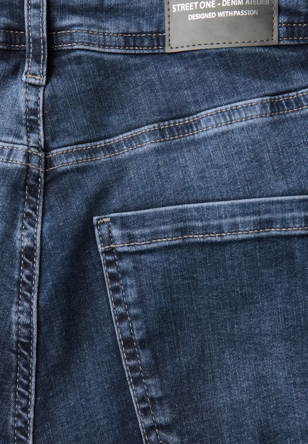Slim Fit jeans