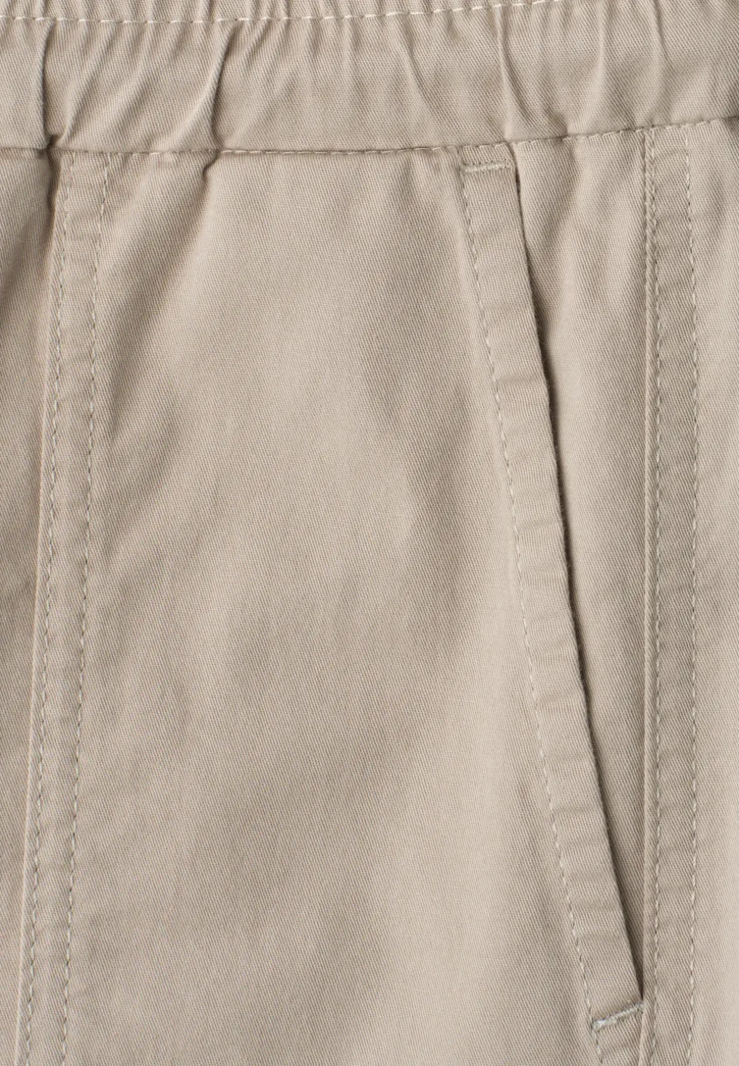 Slim legs broek in een lichtgewicht stof