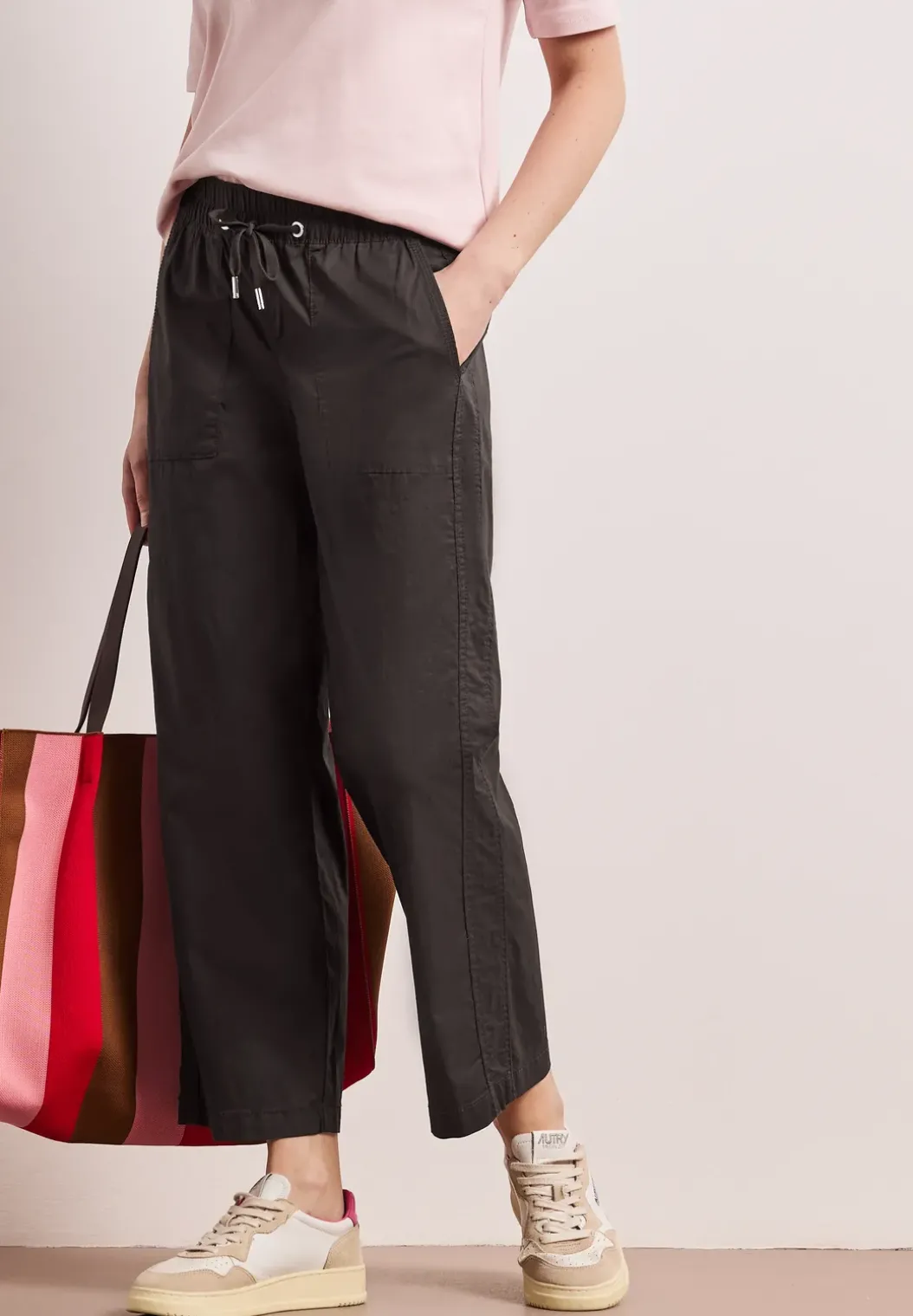 Straight Legs broek in paper touch stof