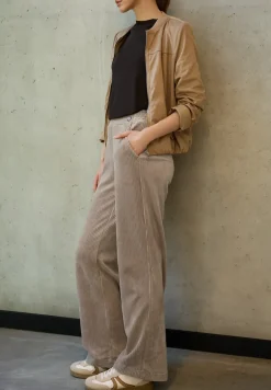 Straight Legs corduroy broek