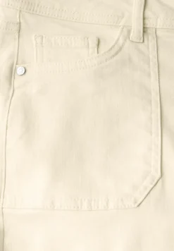 Straight Legs jeans