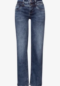Straight Legs jeans