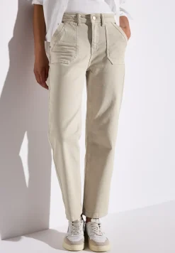 Straight Legs jeans