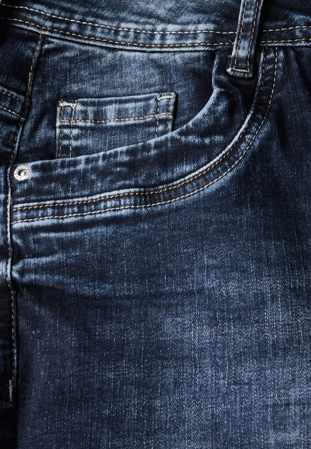 Straight Legs jeans