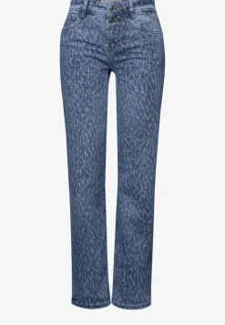 Straight Legs jeans