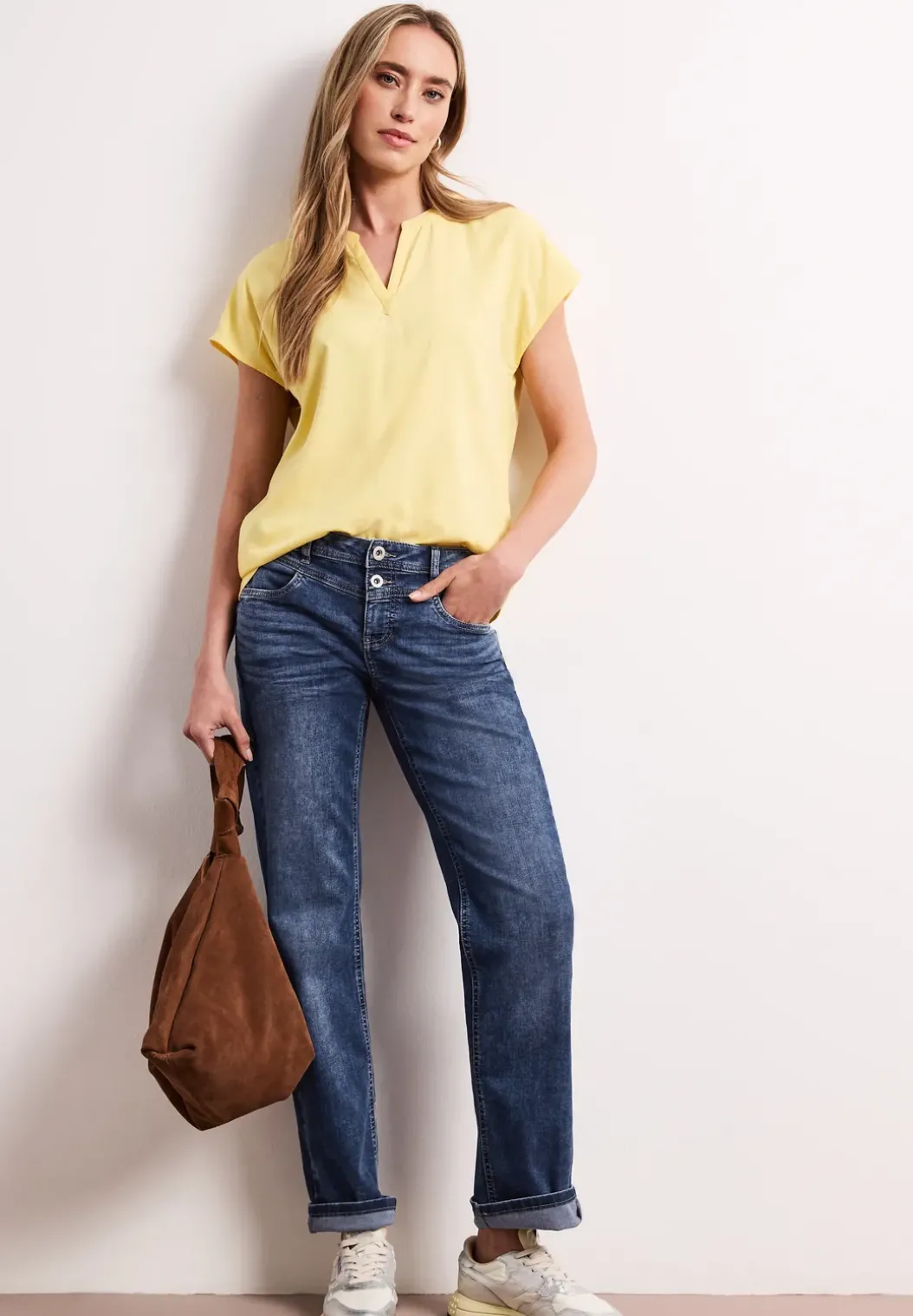 Straight Legs jeans