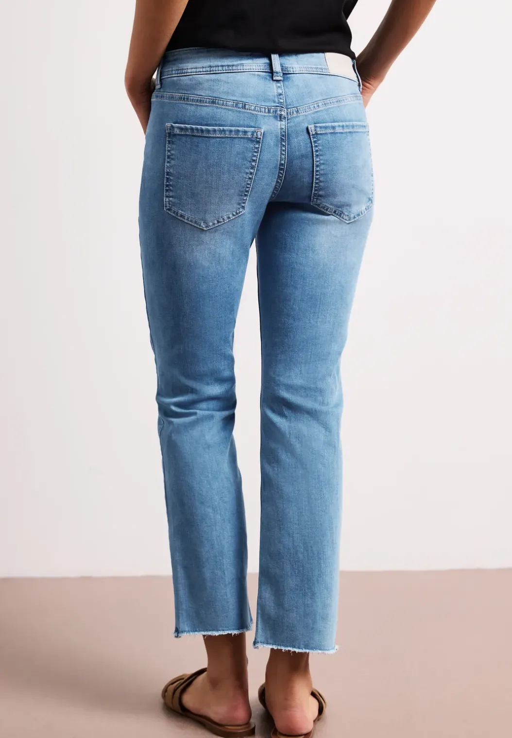 Straight Legs jeans met franje aan de zoom