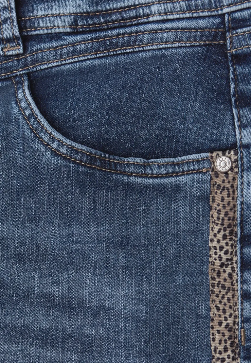 Straight Legs jeans met tape