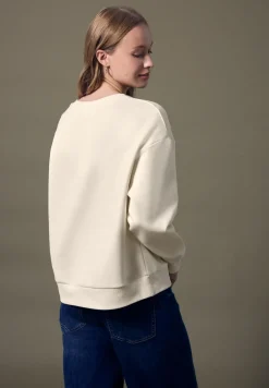 Sweater Loose Fit