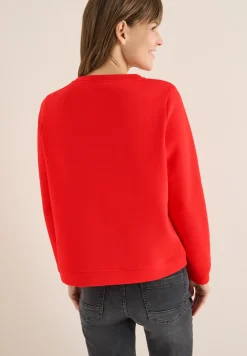 Sweater met borduursel