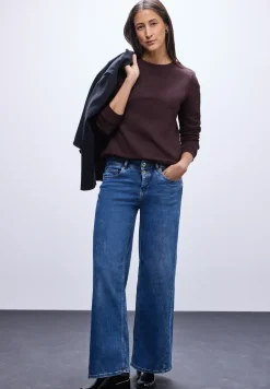 Sweater met geribd detail