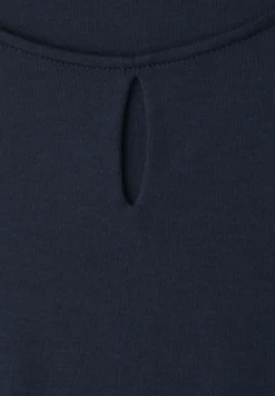 Top met ronde hals en uitgesneden detail