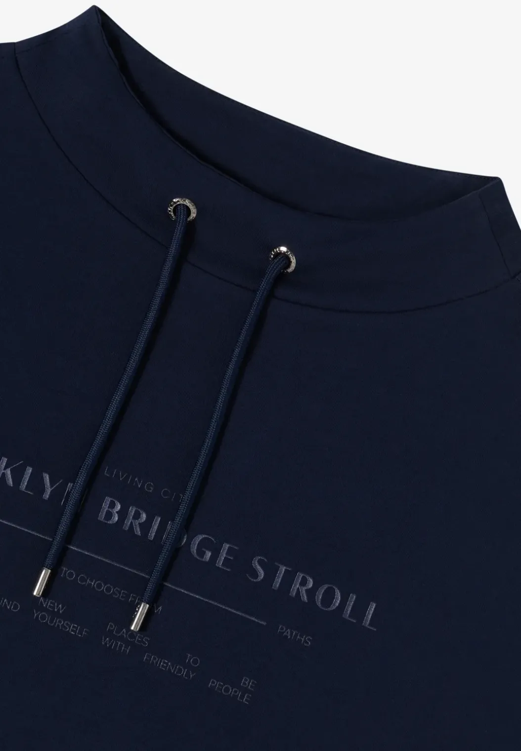 Trechtervormig shirt