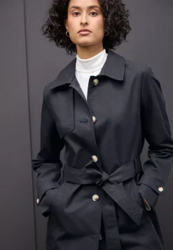 Trenchcoat