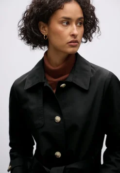 Trenchcoat