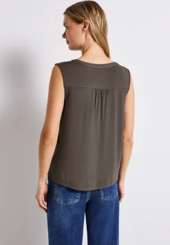 Tricot top met gespleten hals