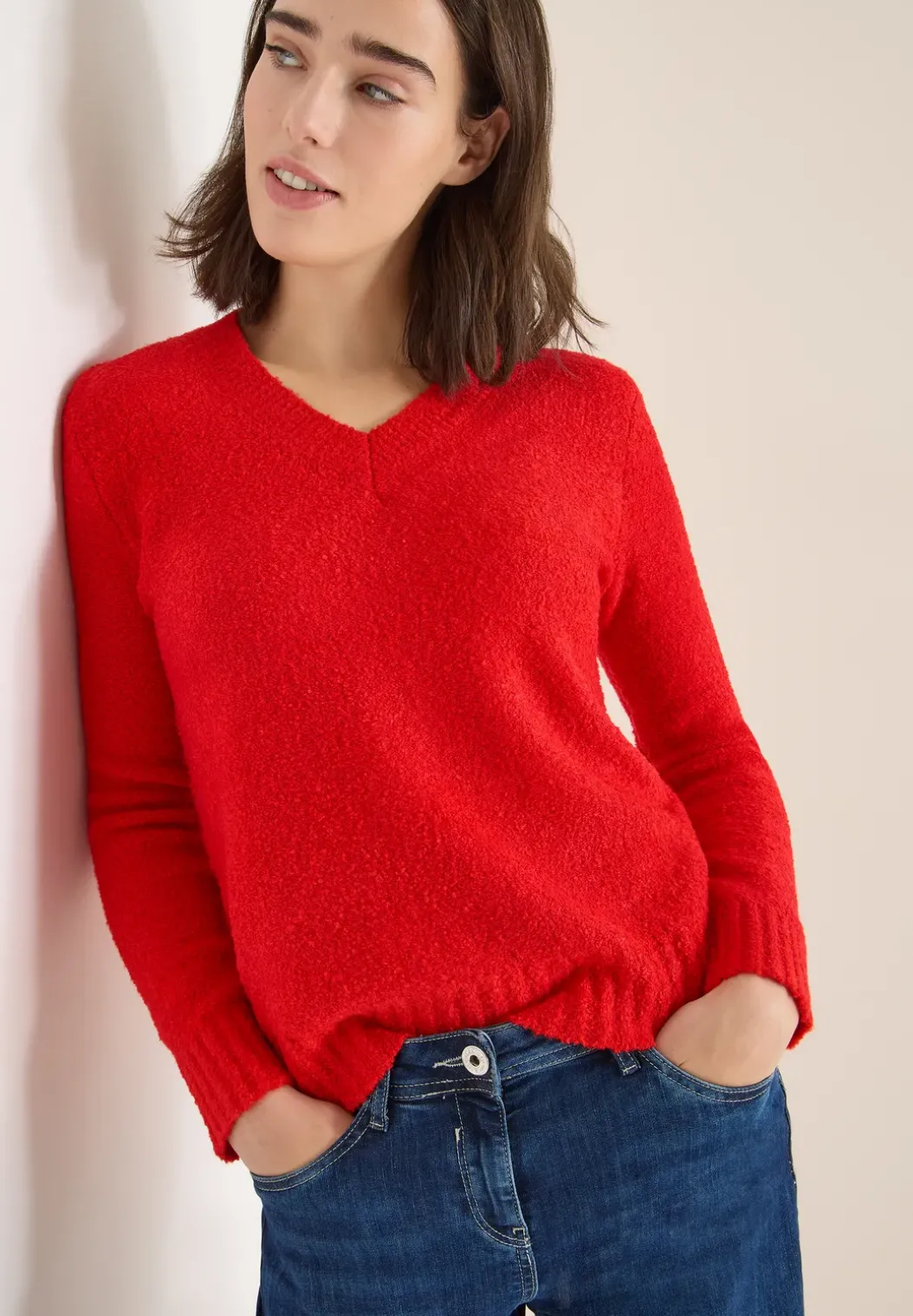 Trui met bouclé V-hals