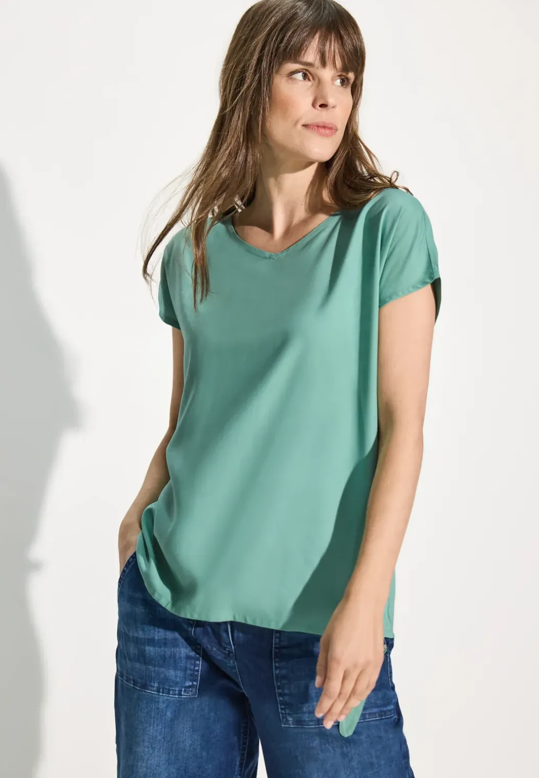 T-shirt blouse