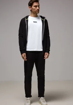 T-shirt met kleine opdruk