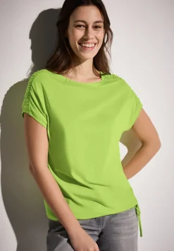 T-shirt met rimpels