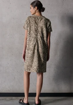 Velours jurk met leoprint