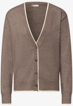 Vest met contrasterende details