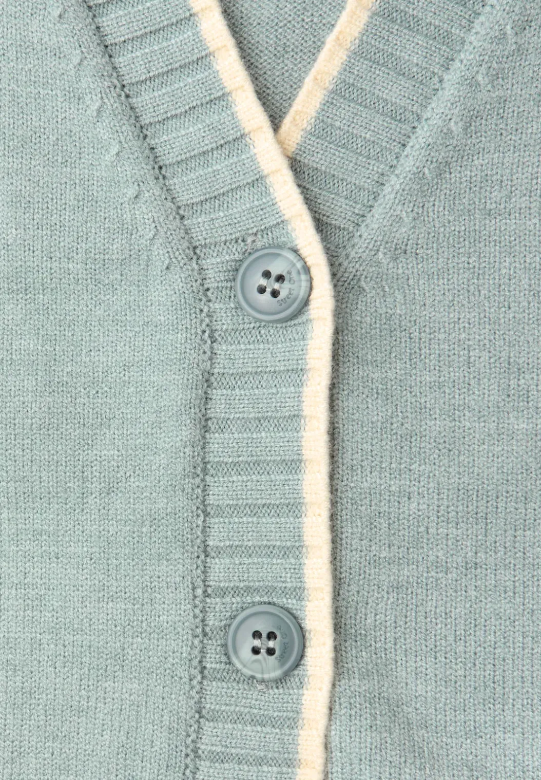 Vest met contrasterende details