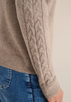 Vest met gebreide details
