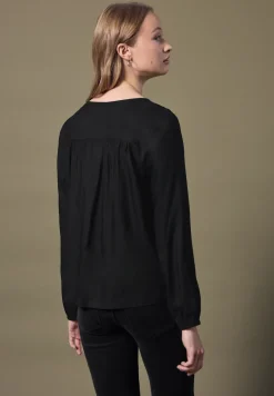 V-hals blouse met knopen