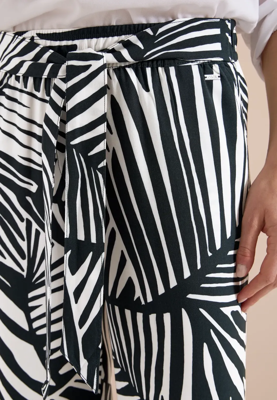 Wide Legs broek met print en riemdetail