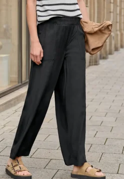 Wide Legs culottes in Loose Fit