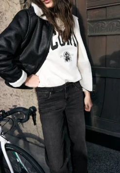 Wide Legs Jeans