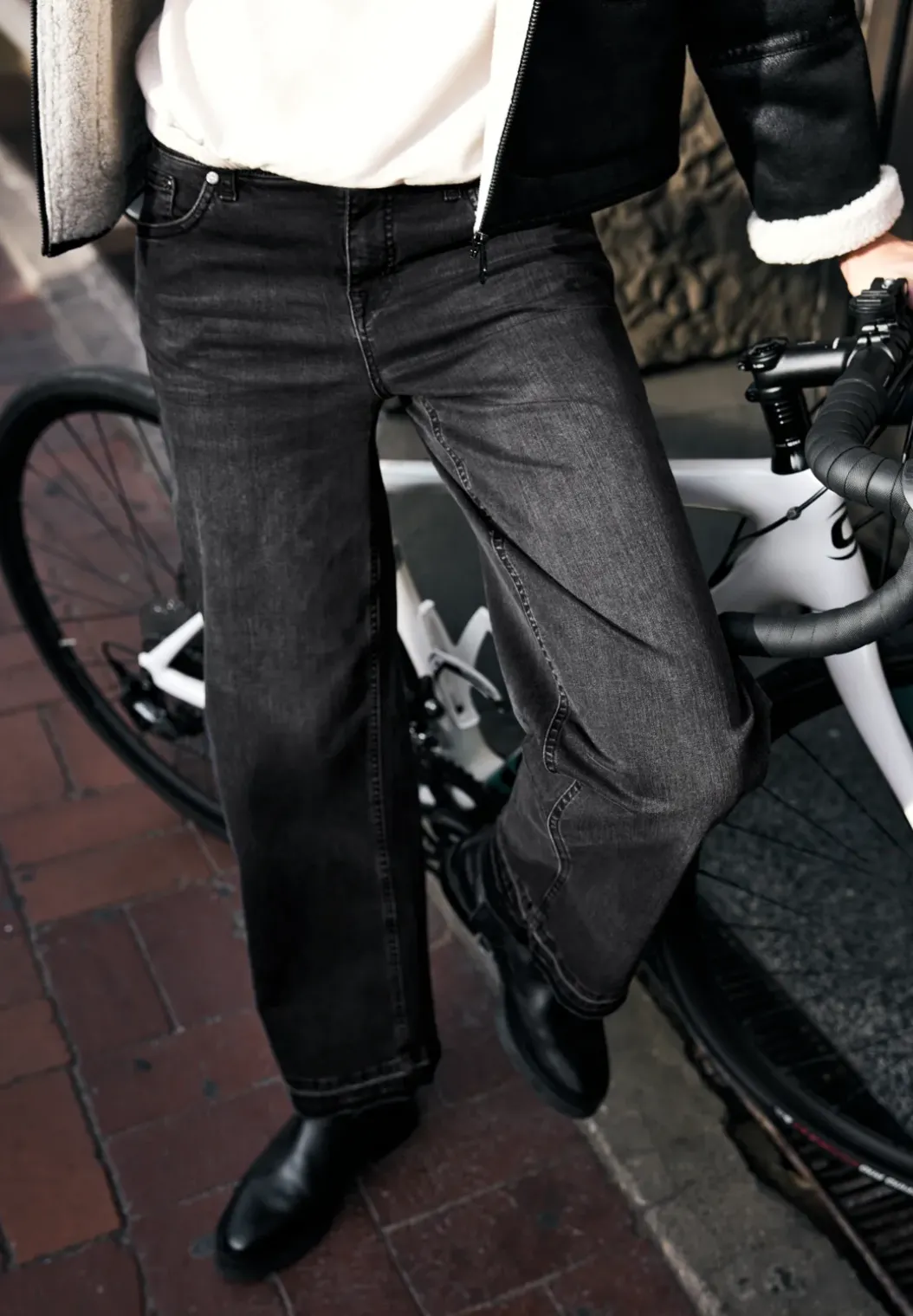 Wide Legs Jeans