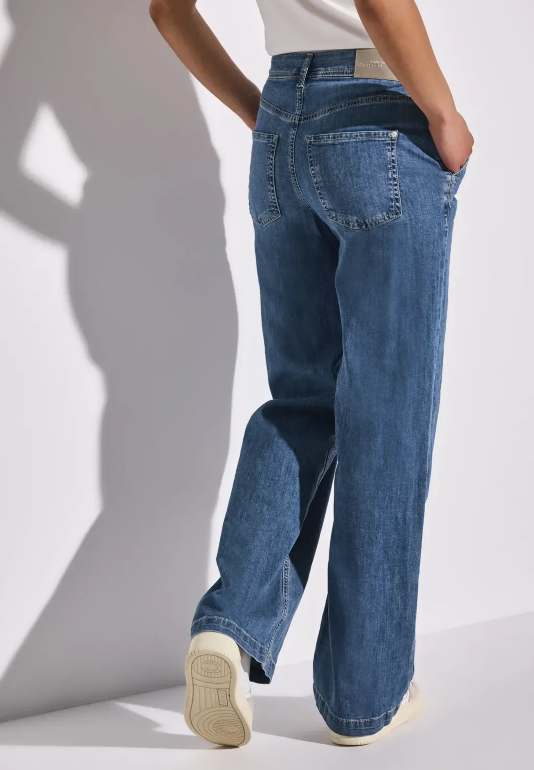 Wide Legs Jeans