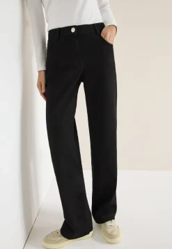 Wide Legs Jeans